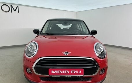 MINI Hatch, 2019 год, 1 800 000 рублей, 3 фотография
