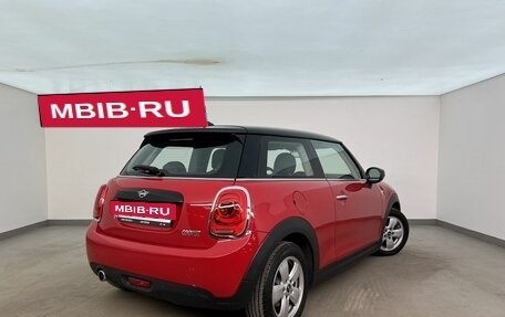 MINI Hatch, 2019 год, 1 800 000 рублей, 2 фотография