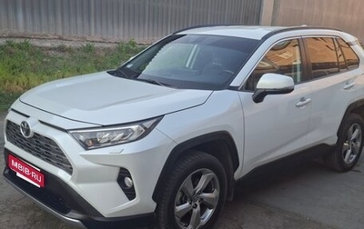 Toyota RAV4, 2021 год, 3 400 000 рублей, 1 фотография