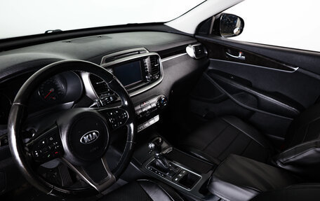 KIA Sorento II рестайлинг, 2017 год, 2 099 000 рублей, 8 фотография