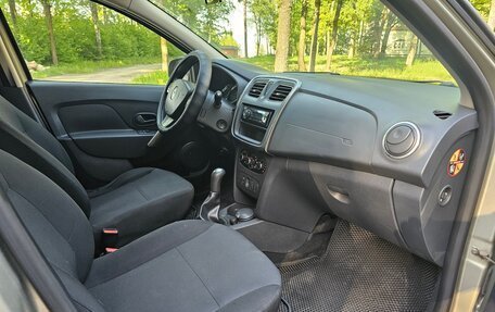 Renault Sandero II рестайлинг, 2015 год, 750 000 рублей, 18 фотография