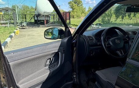 Skoda Fabia II, 2013 год, 680 000 рублей, 10 фотография