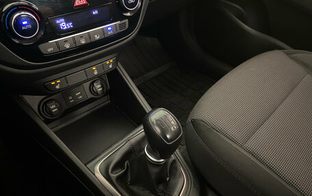 Hyundai Solaris II рестайлинг, 2017 год, 1 170 000 рублей, 15 фотография