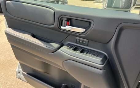 Toyota Land Cruiser Prado, 2025 год, 11 200 000 рублей, 11 фотография