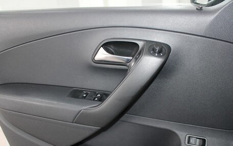 Volkswagen Polo VI (EU Market), 2016 год, 1 129 900 рублей, 12 фотография