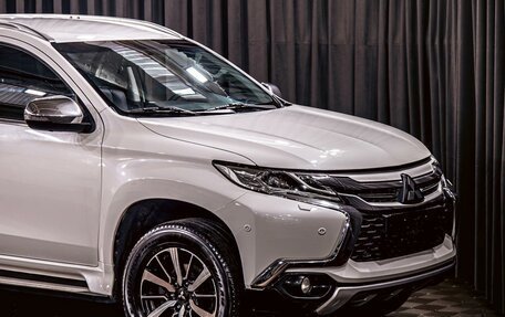 Mitsubishi Pajero Sport III рестайлинг, 2019 год, 2 795 000 рублей, 9 фотография
