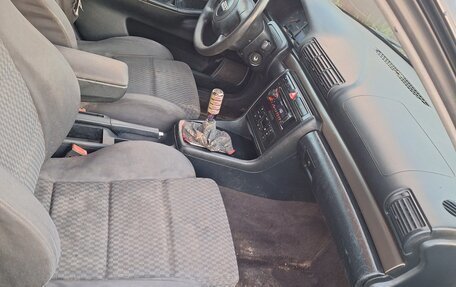 Audi A4, 2000 год, 180 000 рублей, 2 фотография