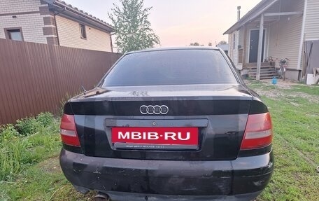 Audi A4, 2000 год, 180 000 рублей, 4 фотография