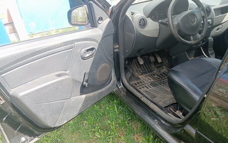 Renault Logan I, 2012 год, 350 000 рублей, 2 фотография
