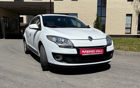 Renault Megane III, 2013 год, 630 000 рублей, 2 фотография