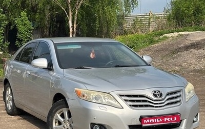 Toyota Camry, 2010 год, 900 000 рублей, 1 фотография