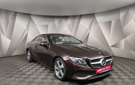 Mercedes-Benz E-Класс, 2018 год, 3 199 000 рублей, 3 фотография