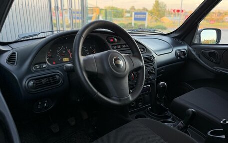 Chevrolet Niva I рестайлинг, 2011 год, 590 000 рублей, 11 фотография