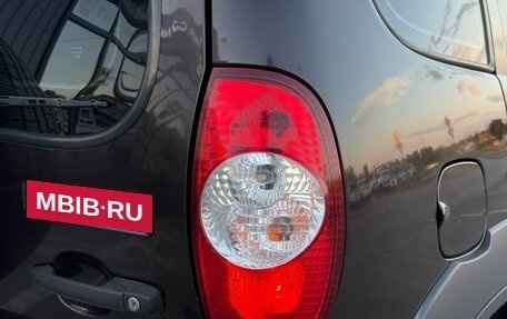 Chevrolet Niva I рестайлинг, 2011 год, 590 000 рублей, 9 фотография
