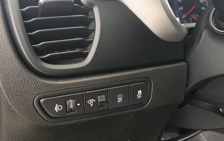 KIA Rio IV, 2021 год, 1 700 000 рублей, 12 фотография