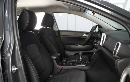 KIA Sportage IV рестайлинг, 2018 год, 1 860 000 рублей, 7 фотография