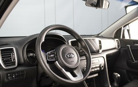 KIA Sportage IV рестайлинг, 2018 год, 1 860 000 рублей, 11 фотография