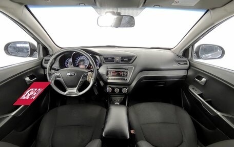 KIA Rio III рестайлинг, 2016 год, 960 000 рублей, 10 фотография