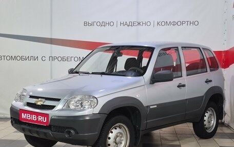 Chevrolet Niva I рестайлинг, 2013 год, 548 000 рублей, 3 фотография