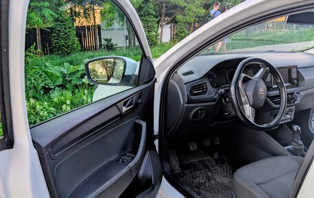 Volkswagen Polo VI (EU Market), 2021 год, 1 250 000 рублей, 14 фотография