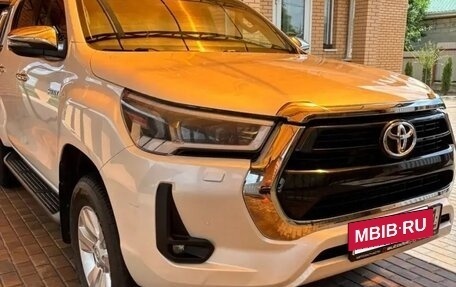 Toyota Hilux VIII, 2021 год, 4 950 000 рублей, 5 фотография