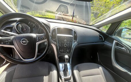 Opel Astra J, 2012 год, 600 000 рублей, 9 фотография