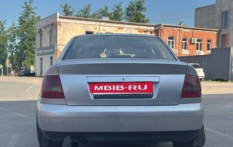 Audi A4, 1999 год, 230 000 рублей, 6 фотография