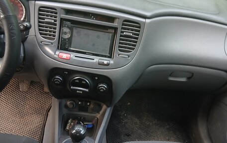 KIA Rio II, 2009 год, 400 000 рублей, 21 фотография