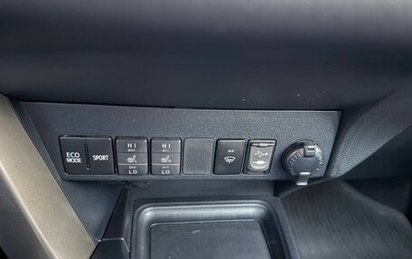 Toyota RAV4, 2014 год, 1 750 000 рублей, 9 фотография
