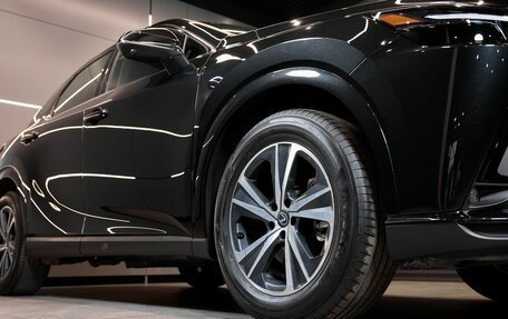 Lexus RX IV рестайлинг, 2025 год, 7 800 000 рублей, 4 фотография