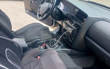 Opel Omega B, 2000 год, 350 000 рублей, 5 фотография