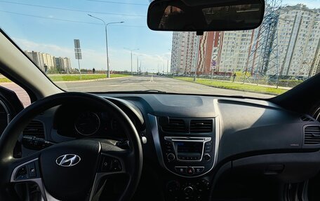 Hyundai Solaris II рестайлинг, 2016 год, 900 000 рублей, 8 фотография
