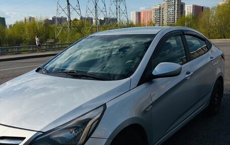 Hyundai Solaris II рестайлинг, 2016 год, 900 000 рублей, 11 фотография