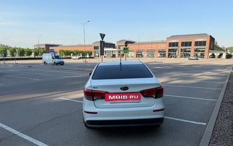 KIA Rio III рестайлинг, 2016 год, 1 100 000 рублей, 4 фотография