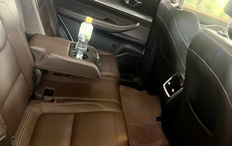 Chery Tiggo 8 Pro, 2023 год, 2 200 000 рублей, 10 фотография