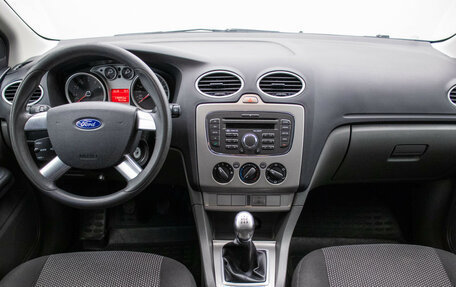 Ford Focus II рестайлинг, 2010 год, 595 000 рублей, 13 фотография