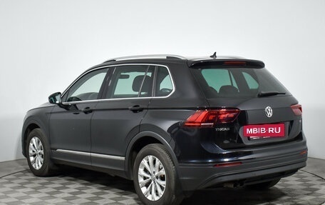 Volkswagen Tiguan II, 2018 год, 1 899 000 рублей, 7 фотография