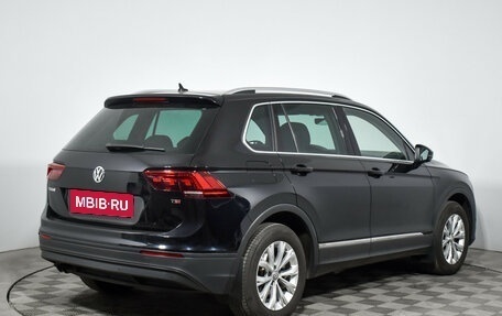 Volkswagen Tiguan II, 2018 год, 1 899 000 рублей, 5 фотография