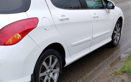 Peugeot 308 II, 2011 год, 600 000 рублей, 2 фотография