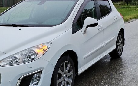 Peugeot 308 II, 2011 год, 600 000 рублей, 3 фотография