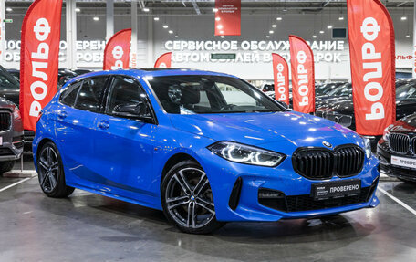 BMW 1 серия, 2020 год, 2 850 000 рублей, 6 фотография