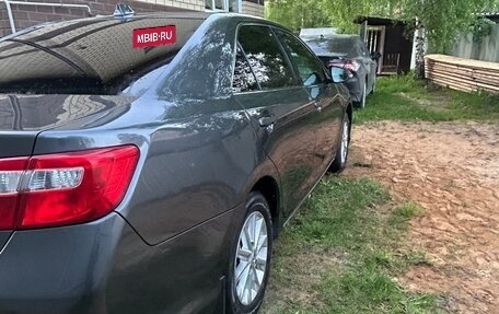 Toyota Camry, 2014 год, 1 700 000 рублей, 4 фотография