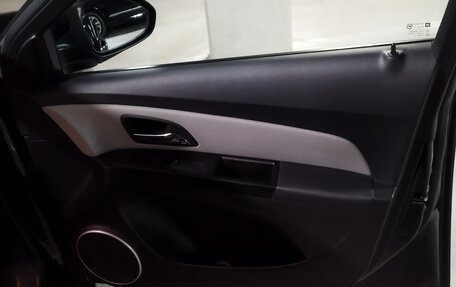 Chevrolet Cruze II, 2015 год, 800 000 рублей, 11 фотография