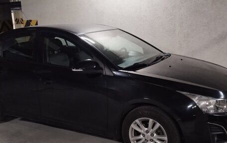 Chevrolet Cruze II, 2015 год, 800 000 рублей, 12 фотография