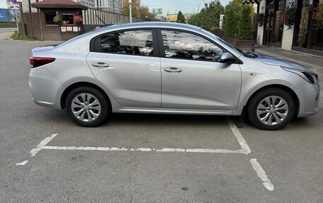 KIA Rio IV, 2020 год, 1 600 000 рублей, 7 фотография