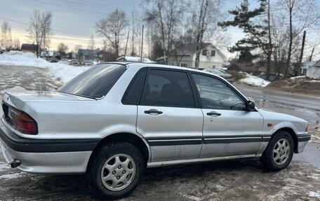 Mitsubishi Galant VIII, 1989 год, 120 000 рублей, 7 фотография