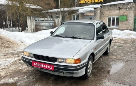 Mitsubishi Galant VIII, 1989 год, 120 000 рублей, 4 фотография