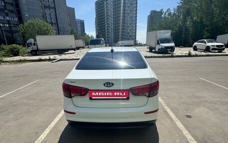 KIA Rio III рестайлинг, 2017 год, 950 000 рублей, 4 фотография