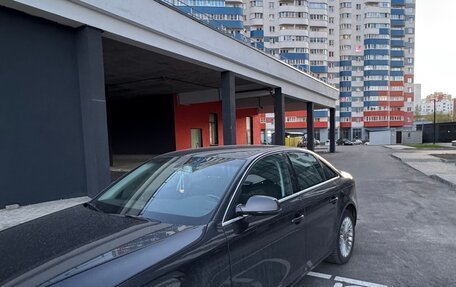 Audi A4, 2013 год, 1 370 000 рублей, 3 фотография