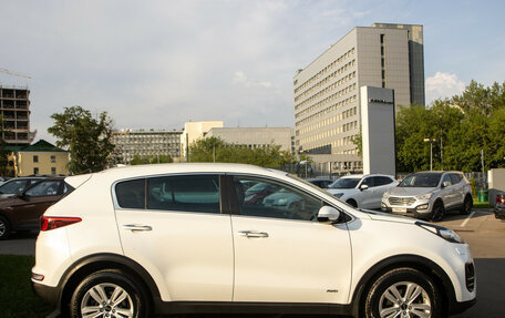KIA Sportage IV рестайлинг, 2016 год, 2 048 000 рублей, 3 фотография